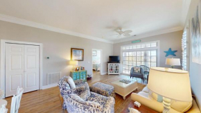Marsh Hawk Escape Charming 3 BR Villa Marsh Views